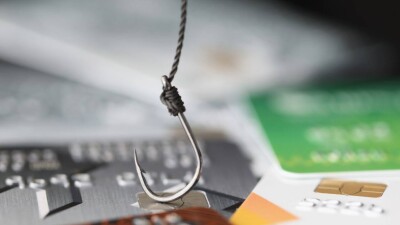 В Нацбанке предупредили казахстанцев о двойной мошеннической схеме