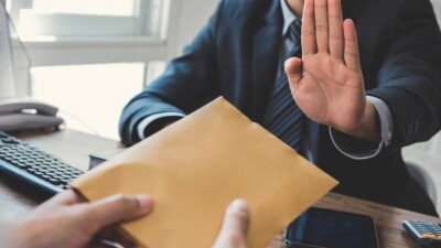 В борьбе с коррупцией правоохранительные органы должны начать с себя – мажилисмен