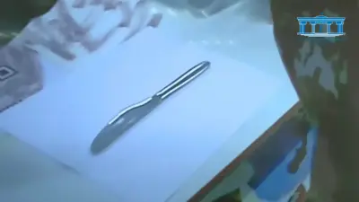 "Столовый, для хлеба и масла". Нож, который был в руках отца Шерзата в день убийства, показали в суде