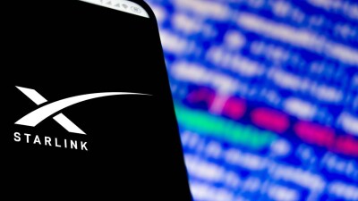 Мадиев: Если Starlink не построит в Казахстане наземную станцию, официально компания работать не будет