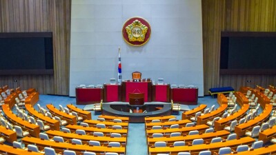 Парламент проголосовал за импичмент исполняющего обязанности президента Южной Кореи