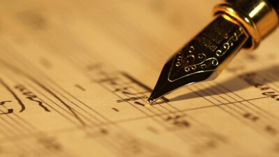 Продавал чужую музыку, выдавая за свою: лжекомпозитора задержали в Алматы