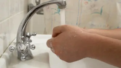 Холодную воду на день отключат в двух районах Алматы