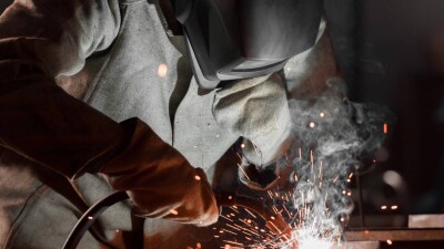 Депутат предложил ввести в ОСМС чекапы для работников промышленности