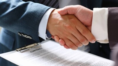 Казахстанцы смогут подписывать трудовой договор онлайн