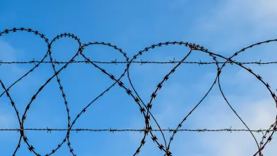 Подозреваемый совершил побег в Алматинской области: в отношении полицейских возбудили дело о халатности