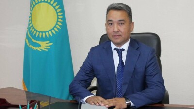 Пост акима Караганды о том, что его перестанут ругать, не избежал критики от горожан