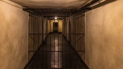 Это не зоопарк – бывший замминистра внутренних дел о просьбах показать Бишимбаева в колонии