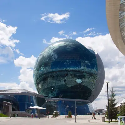 Зачем власти хотят объединить Astana Hub с Парком инновационных технологий