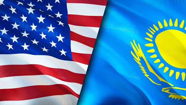 Глава МИД Казахстана созвонился с госсекретарём США, чтобы обсудить вопросы глобальной безопасности