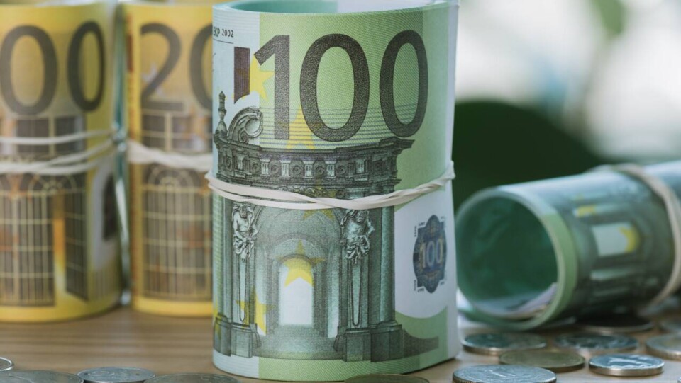 Казахстанцы стали чаще закупать евро, особенно жители Алматы