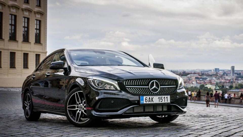 У Марата Айтенова изъяли Mercedes из-за долгов по алиментам. Он должен своим детям более 23 млн тенге