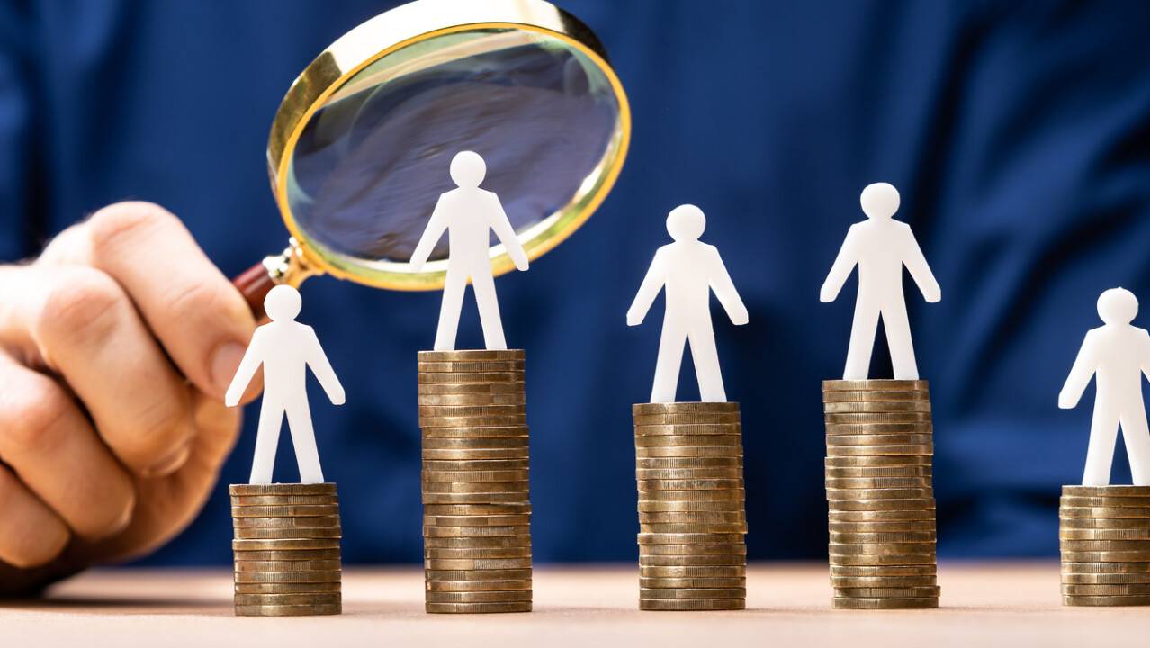 На сколько мужчинам платят больше, чем женщинам, на аналогичных должностях в Казахстане