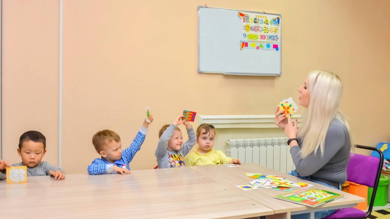 Токаев: Подушевое финансирование на дошкольное образование нужно привязать к реальным доходам каждой семьи