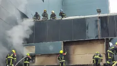 Торгово-развлекательный центр "Сарыарка" загорелся в Астане