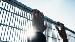 Подделывали справки и документы: каналы незаконной миграции ликвидировали в нескольких регионах Казахстана