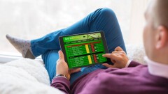 В Астане 150 должникам по алиментам запретили участие в азартных играх