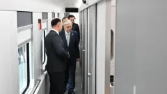 Токаев посетил завод по выпуску вагонов Stadler Kazakhstan