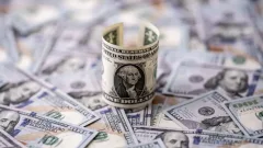 Доллар подешевел на 2,5 тенге на торгах 22 декабря