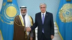 Токаев и генсек ОПЕК обсудили ситуацию на мировом рынке нефти