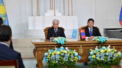"В тёплой и деловой атмосфере": как прошли переговоры президентов Казахстана и Монголии
