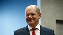 Президент Германии отправил в отставку канцлера и его правительство