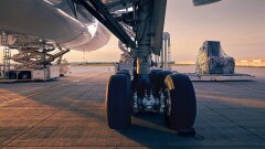 Десятки рейсов Air Astana задержаны из-за повреждения самолёта в Актобе