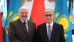 Токаев и Лукашенко провели телефонный разговор