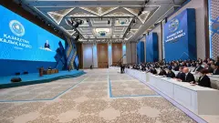 Токаев поручил поставить заслон "сервисным" организациям, создаваемым под освоение госзаказа