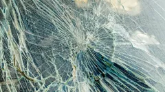 Троих человек задержали после видео с разбитым стеклом автобуса в Алматинской области