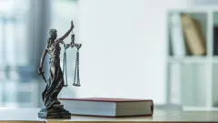 Уволенный казахстанец добился восстановления в должности через суд