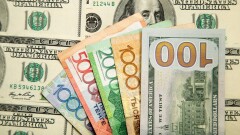 Сколько стоит доллар в обменниках Казахстана перед выходными