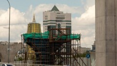 "Обычная ситуация". Аким Астаны высказался о пожарах и авариях при строительстве LRT