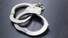 Главу группы авторского надзора задержали в Костанайской области при получении 9 млн тенге