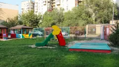 В Экибастузе женщина избила ребёнка на детской площадке
