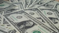 Как изменился курс доллара к тенге на бирже 17 апреля