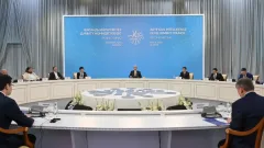 Бюрократия и бесконечные согласования снижают эффективность использования средств до 30% – Токаев