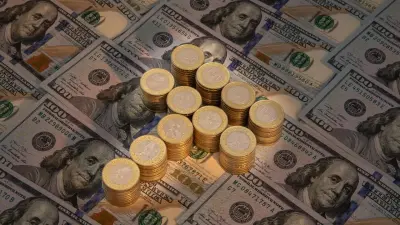 Курс доллара снизился к тенге на бирже 1 июля