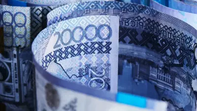 Люксовое авто, недвижимость и деньги на счетах: Антикор конфисковал имущество разыскиваемого на 2,3 млрд тенге