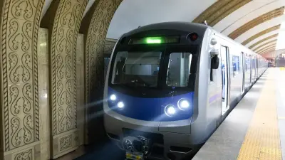 Когда на платформах метро Алматы установят раздвижные двери