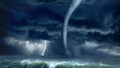 120 округов объявили зонами бедствия: смертоносный ураган "Берил" обрушился на Техас