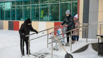 Акимат обратился к жителям Астаны из-за гололёда