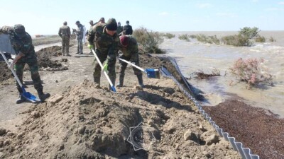 Почему строительство дамб ещё актуальный способ борьбы с паводками, ответил Бозумбаев