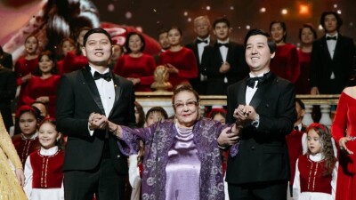 Бибигуль Тулегенова отметила 95-летие