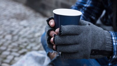 10 млн тенге в год "зарабатывала" группировка из Караганды на попрошайничестве