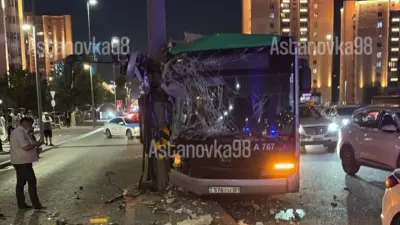 Ребёнку ампутировали ноги после ДТП в Астане: дело против водителя автобуса прекратили