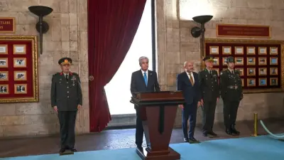 Токаев посетил мавзолей Мустафы Кемаля Ататюрка в Анкаре