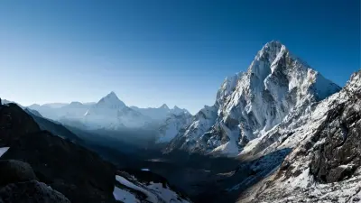 Снег в горах и похолодание на севере: какой будет погода на выходных в Казахстане