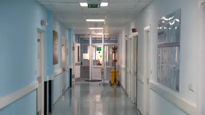 Казахстанцам после визита в поликлинику звонят мошенники. Минздрав отрицает утечку данных