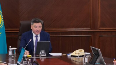 "18 раз перенесли сроки". Бектенов недоволен отставанием от графика ремонта на казахстанских ТЭЦ